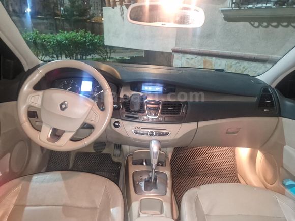 Sahibinden Renault Laguna 2.0 dCi Privilege 2009 Model