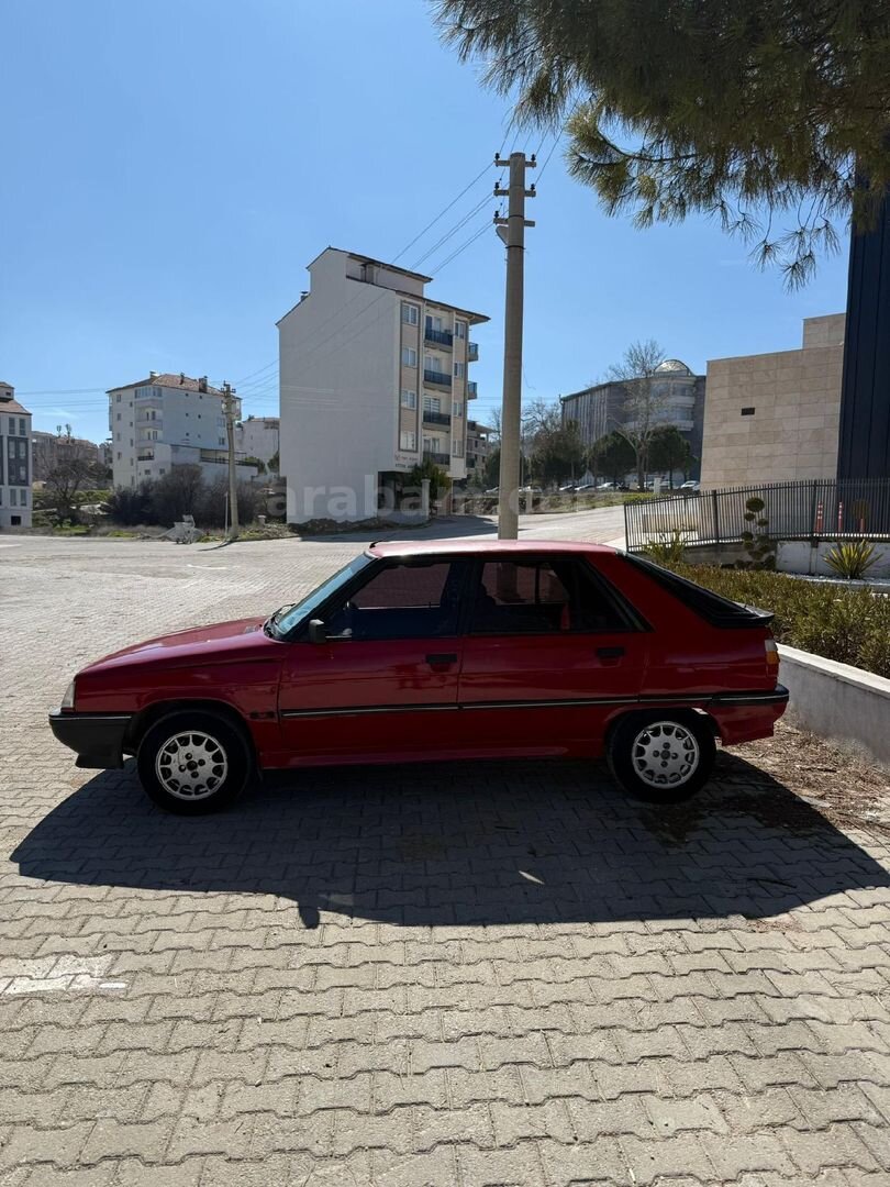 Sahibinden Renault R 11 GTS 1994 Model Bursa 300.000 km Kırmızı 3