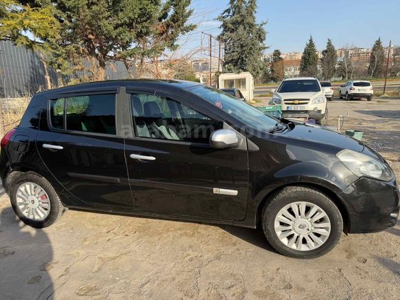 Sahibinden Renault Clio 1.5 dCi Tom Edition 2010 Model 