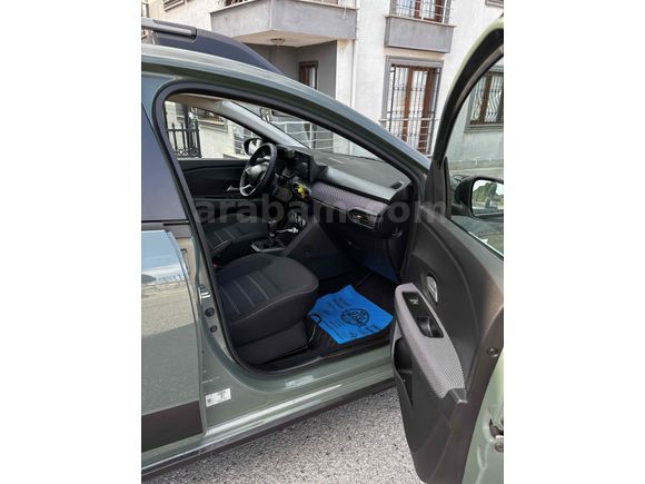 Sahibinden Dacia Sandero Stepway 1.0 Tce Expression 2023 Model 