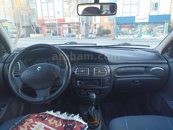Sahibinden Renault Megane 1.4 Authentique 2003 Model  240.000 km Lacivert