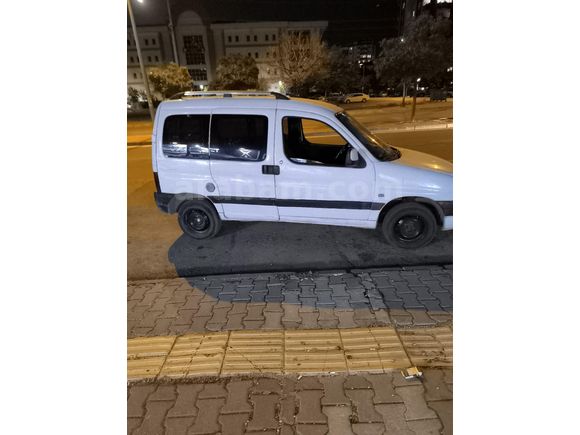 Sahibinden Peugeot Partner 1.9 D 2000 Model