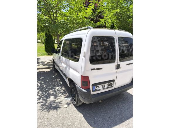Sahibinden Peugeot Partner 1.9 D 2000 Model
