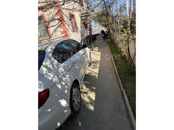 Beyaz melek satışta