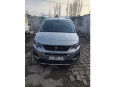 Sahibinden Peugeot Rifter 1.5 BlueHDI Allure 2023 Model