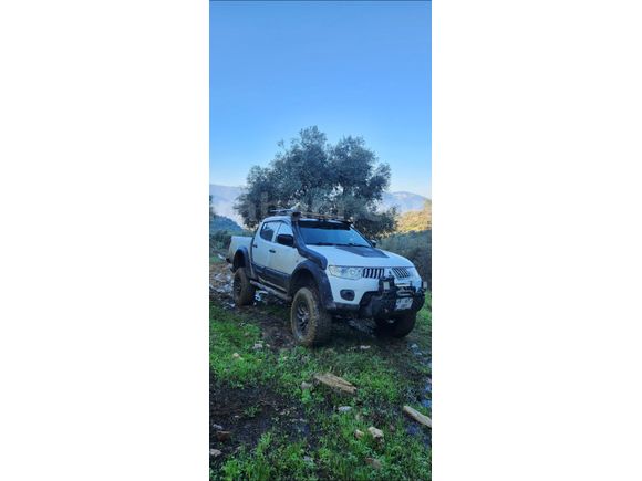 Sahibinden Mitsubishi L 200 4x4 Intense 2011 Model