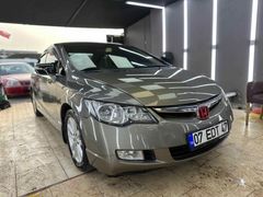Sahibinden Honda Civic 1.6 Dream 2008 Model  210.000 km Gri (Gümüş)