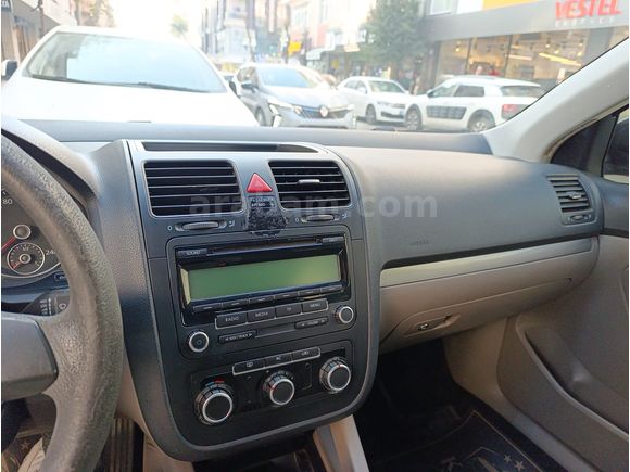 Sahibinden Volkswagen Jetta 1.6 TDi Primeline 2010 Model 
