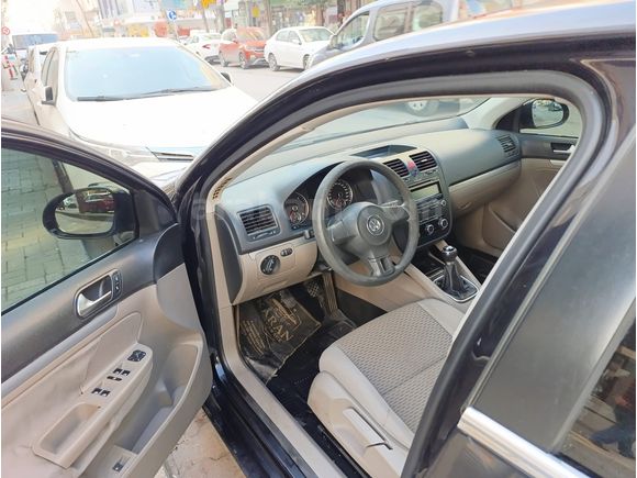 Sahibinden Volkswagen Jetta 1.6 TDi Primeline 2010 Model 