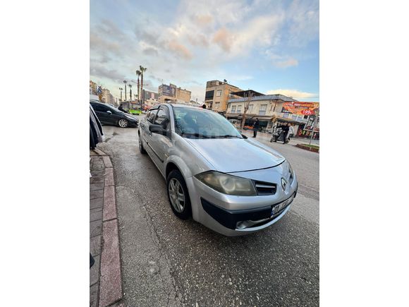 Sahibinden Renault Megane 1.6 Dynamique 2009 Model