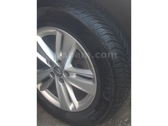 Sahibinden Opel Grandland X 1.2 EcoTEC Essentia 2020 Model   Kırmızı