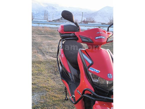 Sahibinden Arora ZR5 Moped