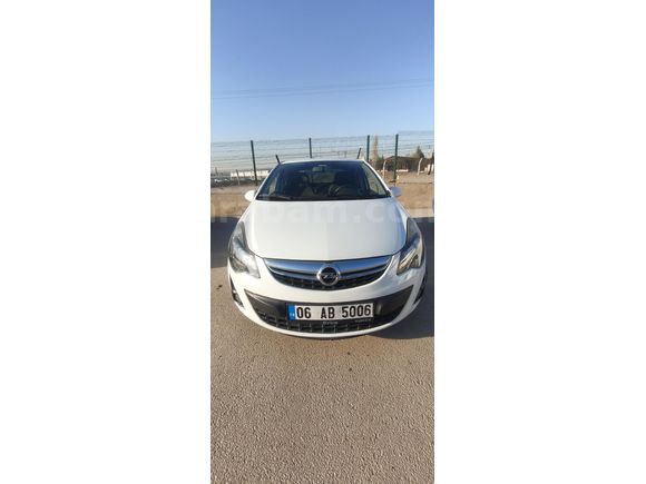 Sahibinden Opel Corsa 1.4 Twinport  2014 Model