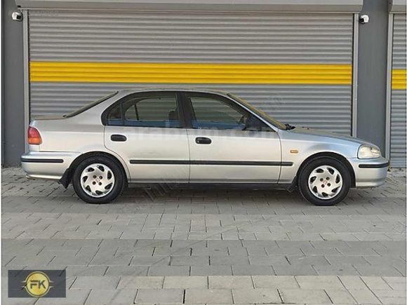 1999 model Honda Civic Otomatik