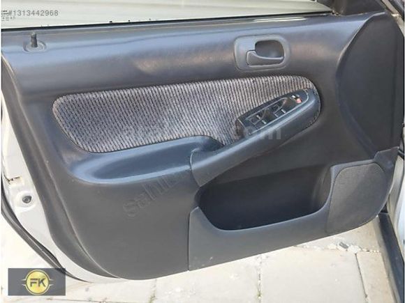 1999 model Honda Civic Otomatik
