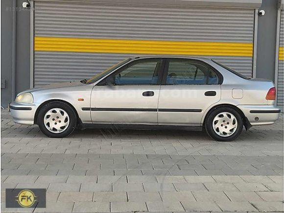 1999 model Honda Civic Otomatik