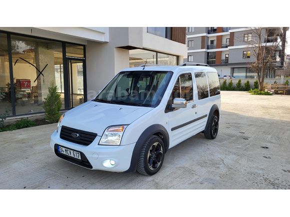 Sahibinden Ford Tourneo Connect 1.8 TDCI GLX 2013 Model