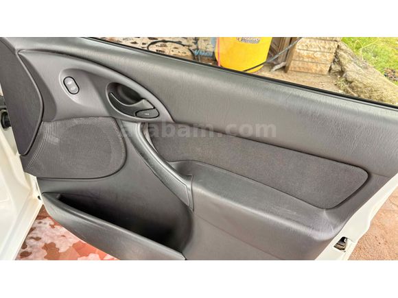 Sahibinden Ford Focus 1.6 Comfort 2005 Model 