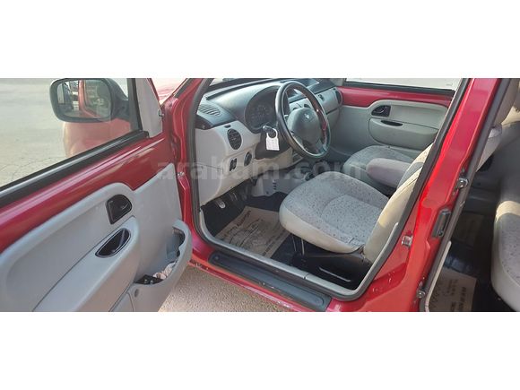 Deyişensiz tertemiz Renault Kangoo 1.5 dCi