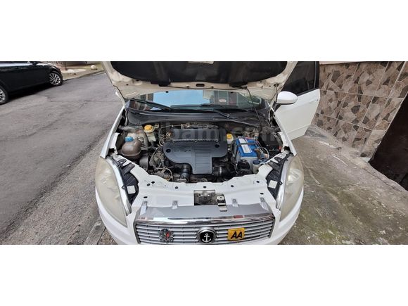 Sahibinden fiat linea 2010