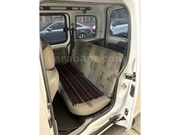 Sahibinden Renault Kangoo Multix 1.5 dCi Expression 2011 Model 