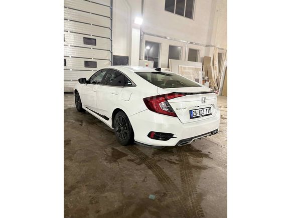 Sahibinden Honda Civic 1.6i VTEC Elegance 2021 Model 