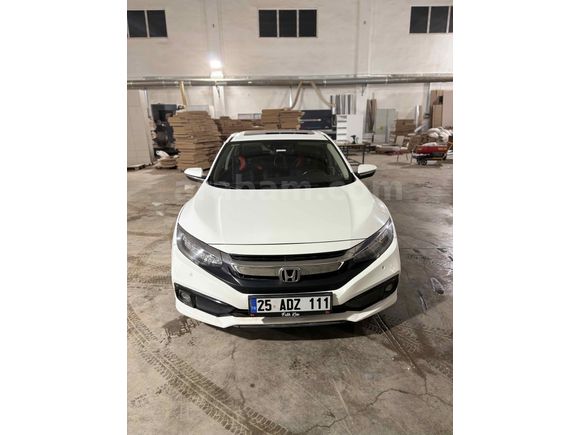 Sahibinden Honda Civic 1.6i VTEC Elegance 2021 Model 