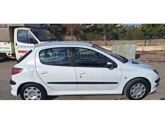 Sahibinden Peugeot 206 1.4 HDi X-line 2004 Model 