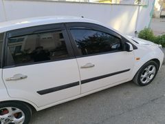 Sahibinden Ford Fiesta 1.4 TDCi Comfort 2006 Model  293.000 km Beyaz