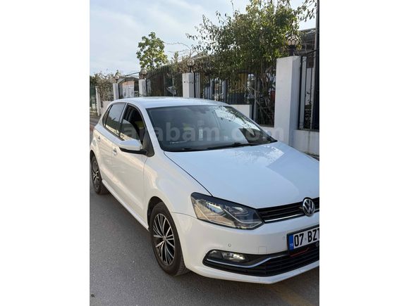 Sahibinden Volkswagen Polo 1.2 TSi Allstar 2016 Model  147.100 km Beyaz