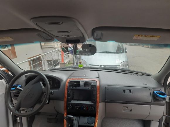 Kia Carnival 2.9 CRDi Premium 2004 Model