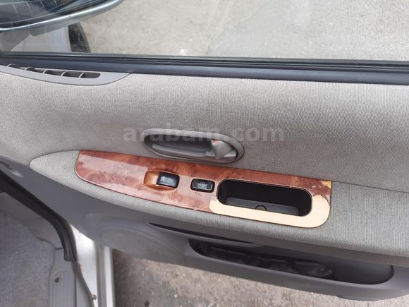 Kia Carnival 2.9 CRDi Premium 2004 Model