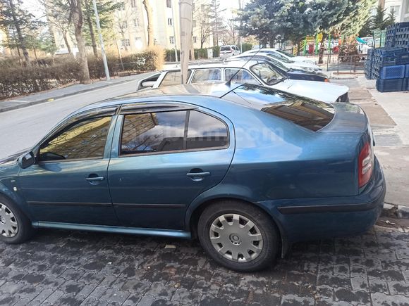 Sahibinden Skoda Octavia 1.6 Ambiente 2004 Model