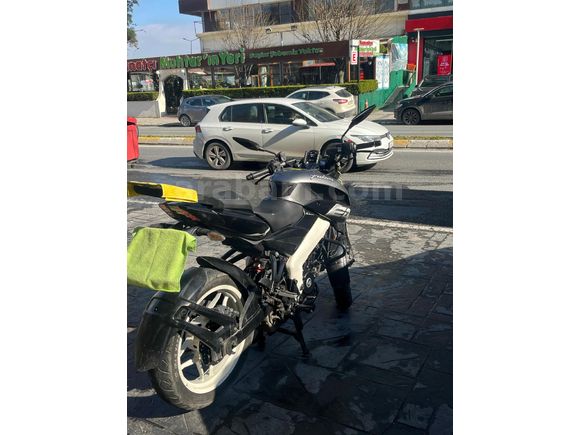 Sahibinden Bajaj Pulsar 200 NS ABS