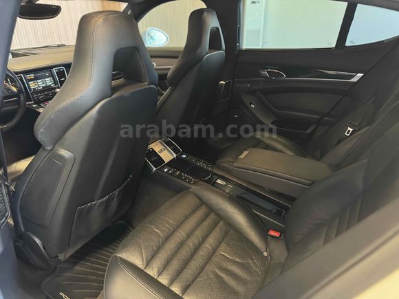 Galeriden Porsche Panamera Diesel 2012 Model Manisa