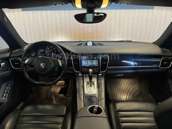 Galeriden Porsche Panamera Diesel 2012 Model Manisa