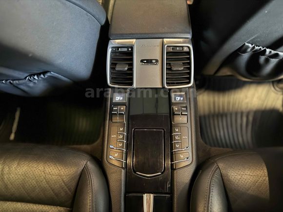 Galeriden Porsche Panamera Diesel 2012 Model Manisa