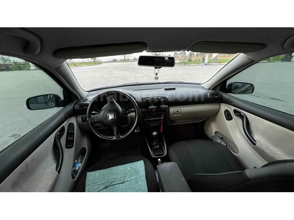 Sahibinden Seat Leon 1.6 Signo 2001 Model 