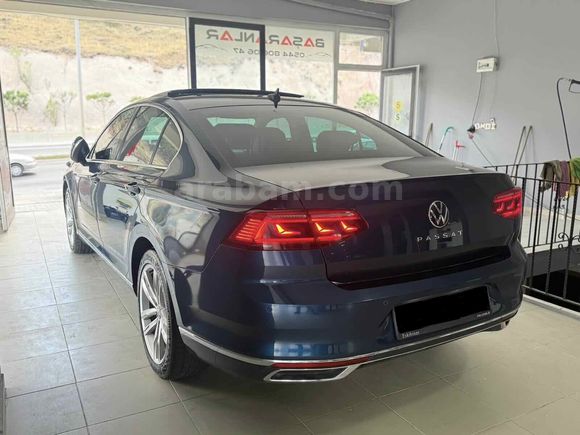 Volkswagen Passat 2.0 TDi 108 binde hatasız boyasız tramersiz  cam tavan 