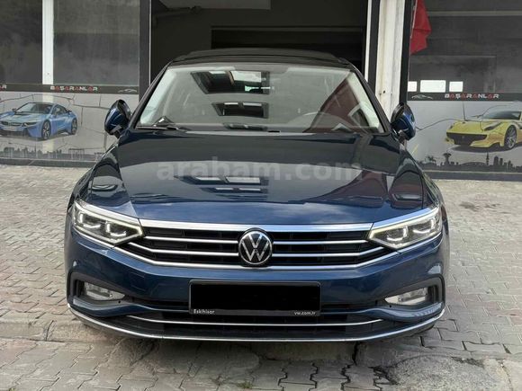 Volkswagen Passat 2.0 TDi 108 binde hatasız boyasız tramersiz  cam tavan 