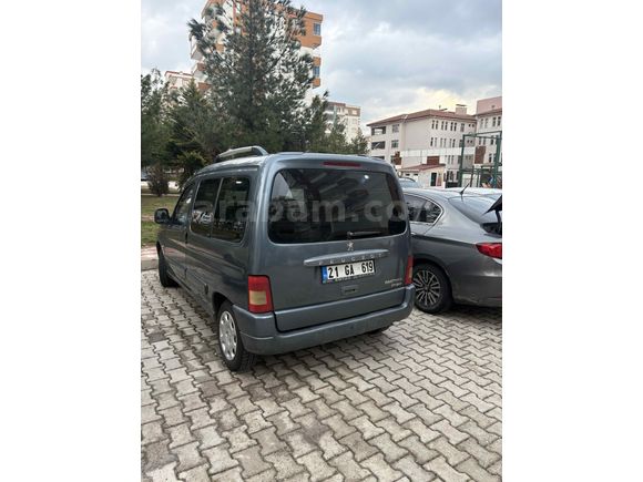 Sahibinden Peugeot Partner 1.6 HDI 2009 Model 