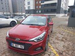 Sahibinden Hyundai i20 1.4 MPI Style Design 2020 Model 