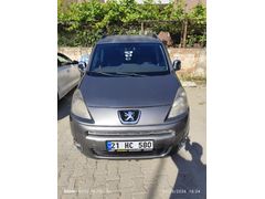 Sahibinden Peugeot Partner 1.6 HDI Outdoor 2011 Model