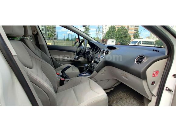 Sahibinden Peugeot 308 1.6 e-HDi Active 2012 Model  203.000 km Beyaz