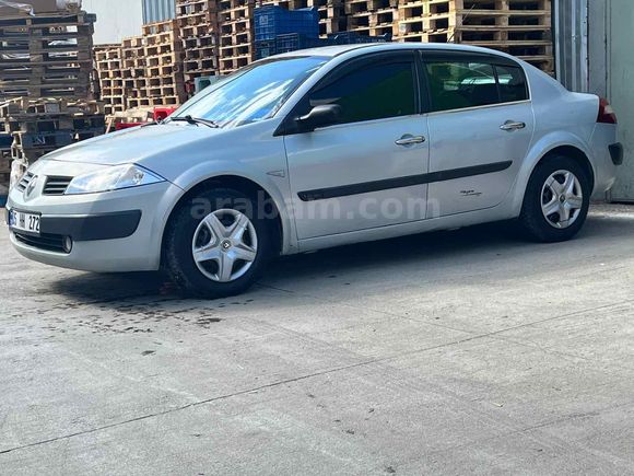 Sahibinden Renault Megane 1.6 Authentique 2005 Model 