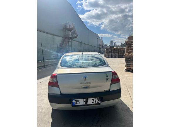 Sahibinden Renault Megane 1.6 Authentique 2005 Model 