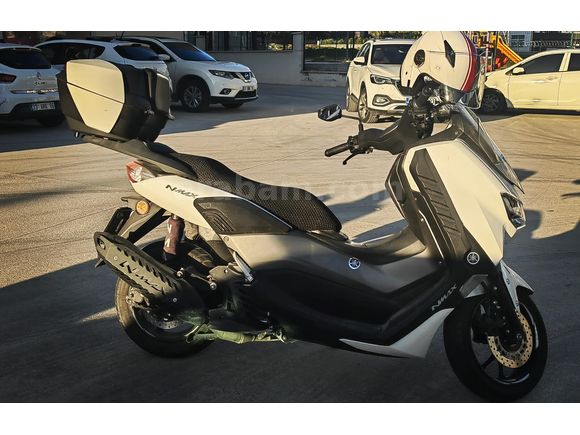 Sahibinden Yamaha N-Max 125 beyaz, mükemmel durumda.
