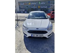 MEMURDAN Ford Focus 1.6 Ti-VCT Trend X 2017 Model  96.000 km Beyaz
