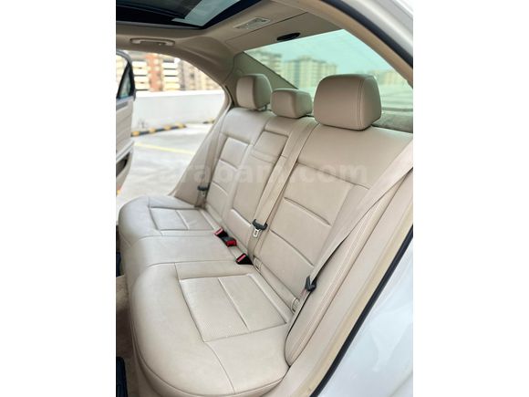 2014 MERCEDES E180 ELİTE 199 BİN'DE CAMTAVANLI HATASIZ AYARINDA+