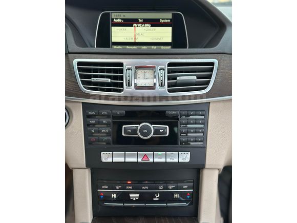 2014 MERCEDES E180 ELİTE 199 BİN'DE CAMTAVANLI HATASIZ AYARINDA+